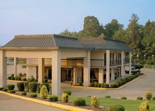 Fairfield & By Marriott Hotel 3*