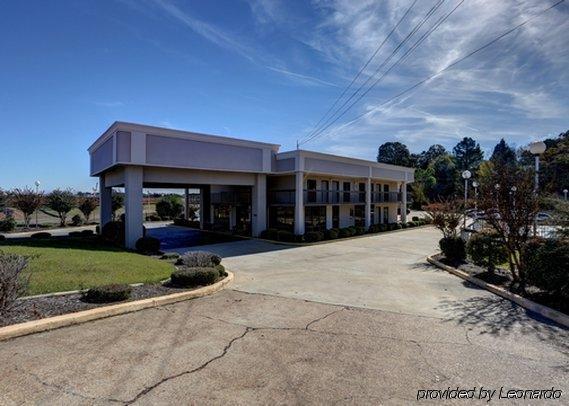 Fairfield & By Marriott Hotel 3*