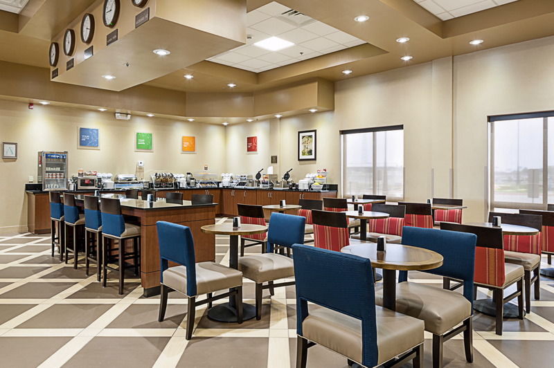 Fairfield & By Marriott Hotel
